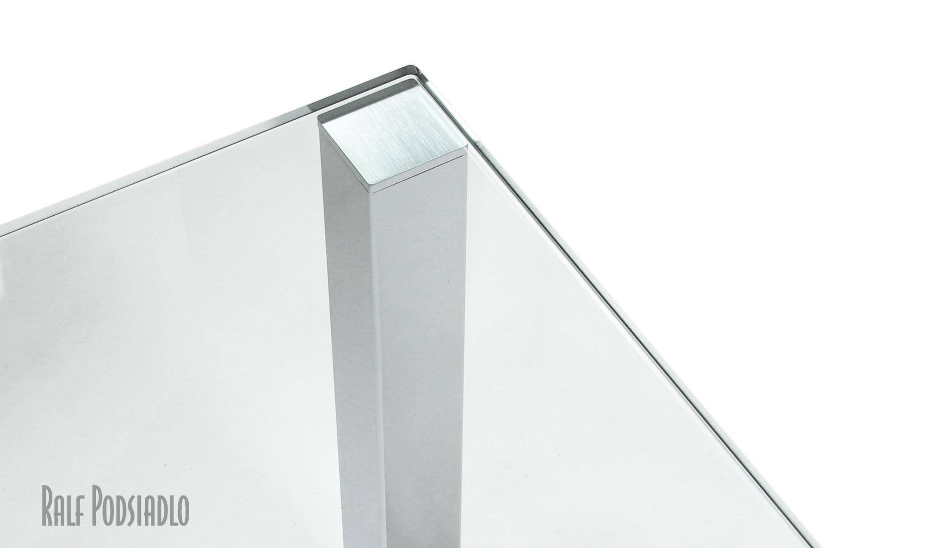 Couchtische schlicht, quadratisch - Glas, Edelstahl oder Chrom